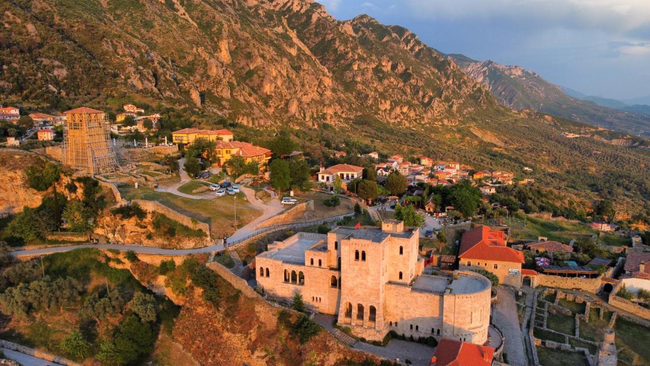 Rooms Merlika -Inside The Castle- Krujë Exteriör bild