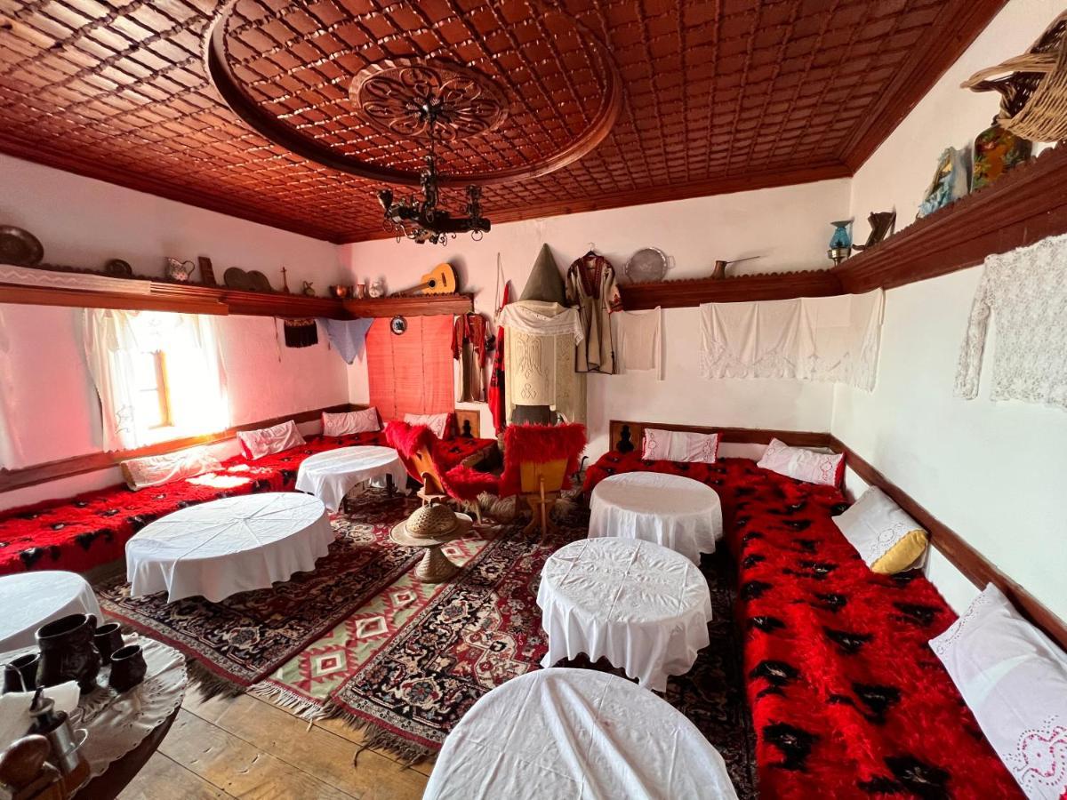 Rooms Merlika -Inside The Castle- Krujë Exteriör bild