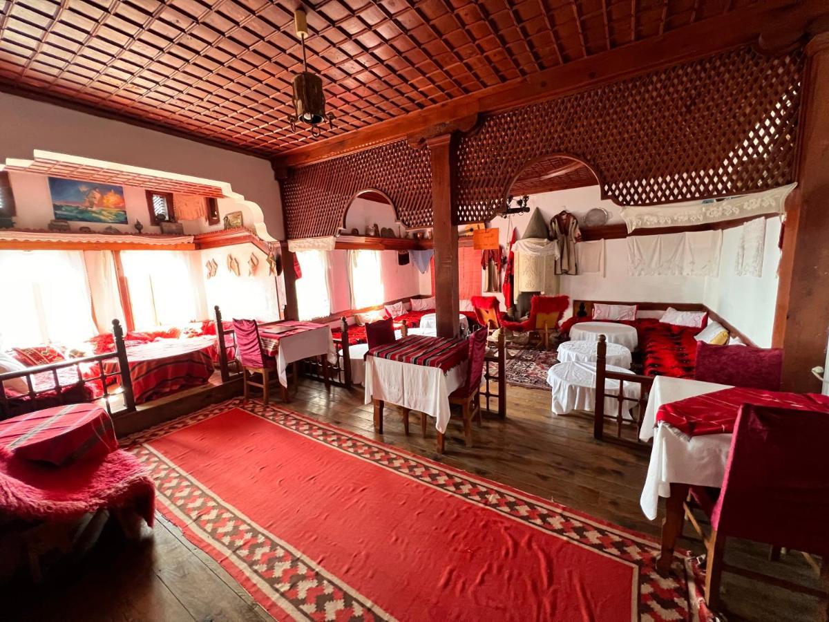 Rooms Merlika -Inside The Castle- Krujë Exteriör bild