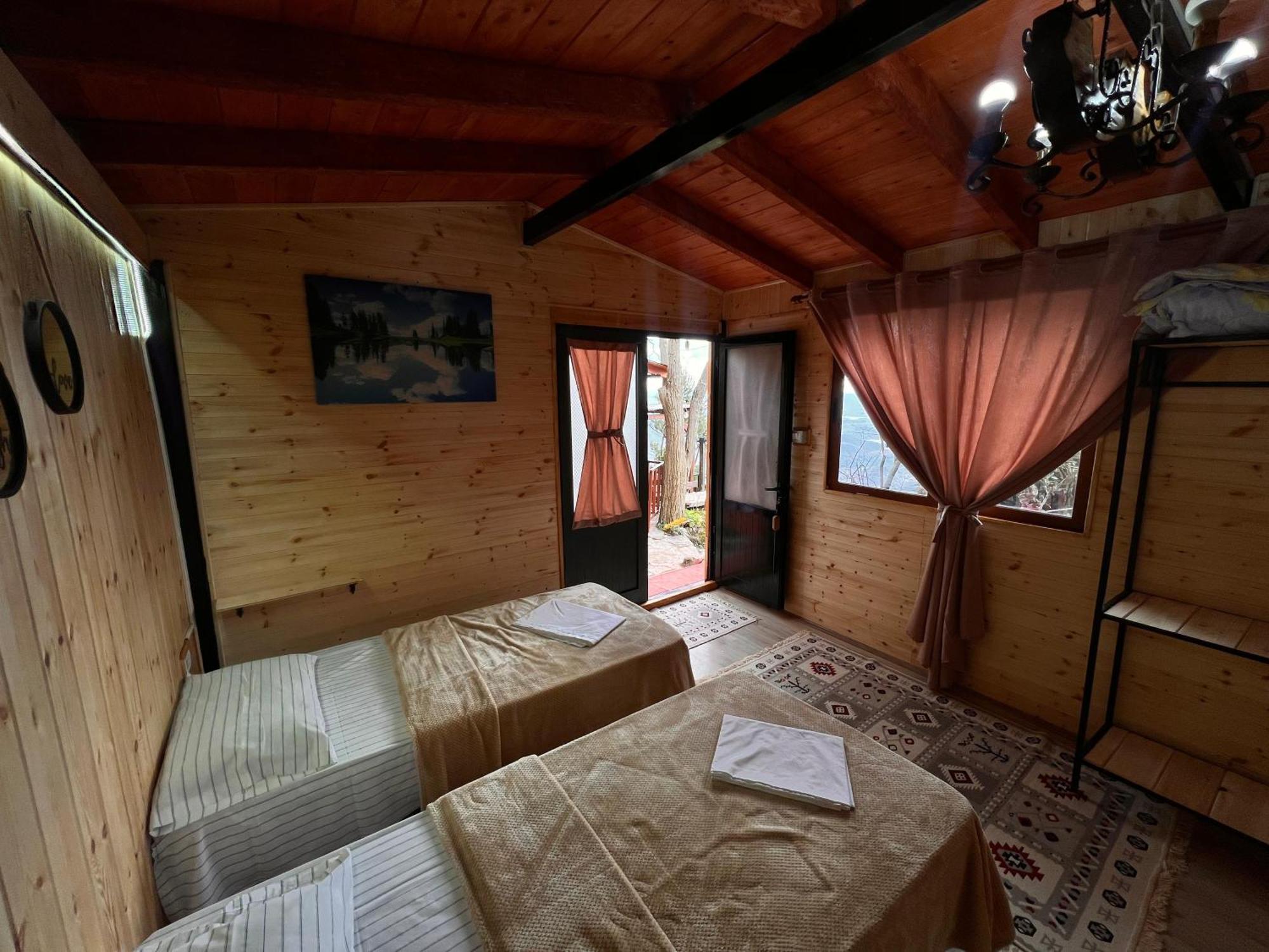 Rooms Merlika -Inside The Castle- Krujë Exteriör bild