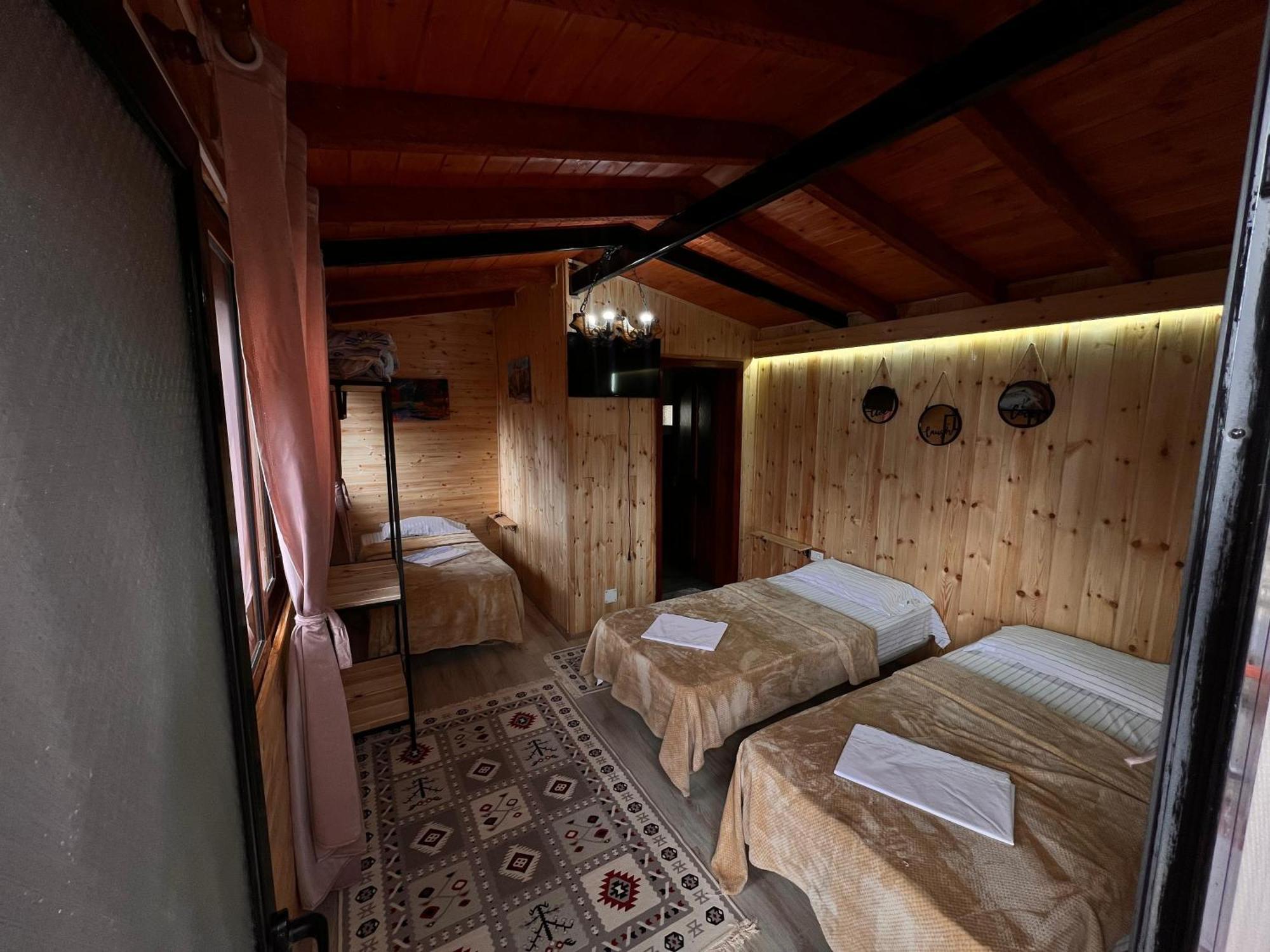 Rooms Merlika -Inside The Castle- Krujë Exteriör bild
