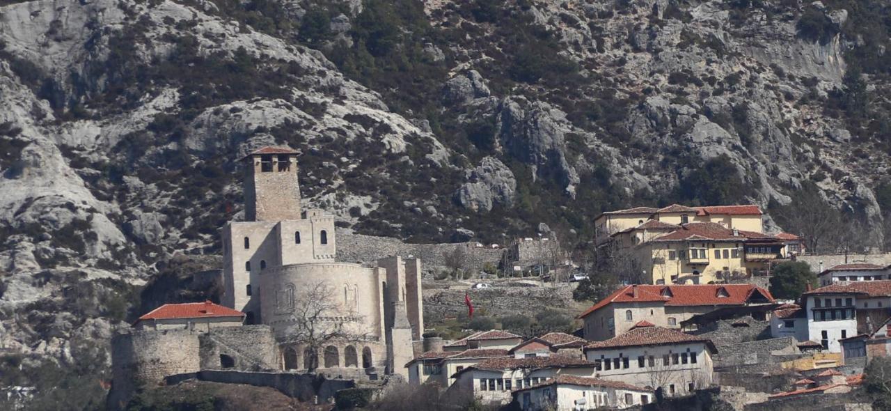 Rooms Merlika -Inside The Castle- Krujë Exteriör bild